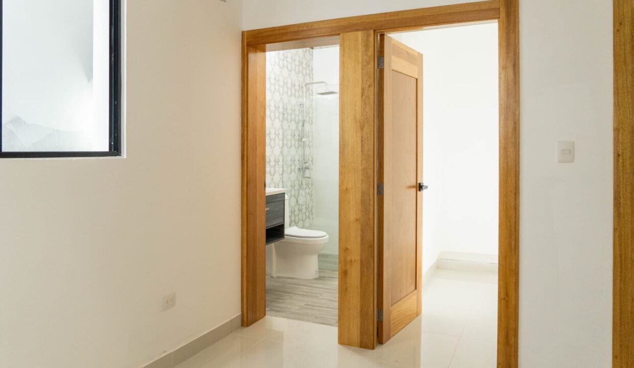 WhatsApp Image 2025-01-09 at 12.38.32 PM (2)