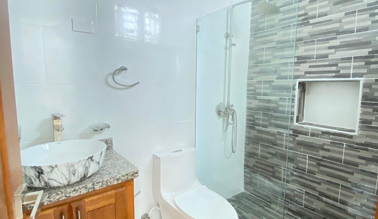 WhatsApp Image 2025-01-09 at 12.48.28 PM