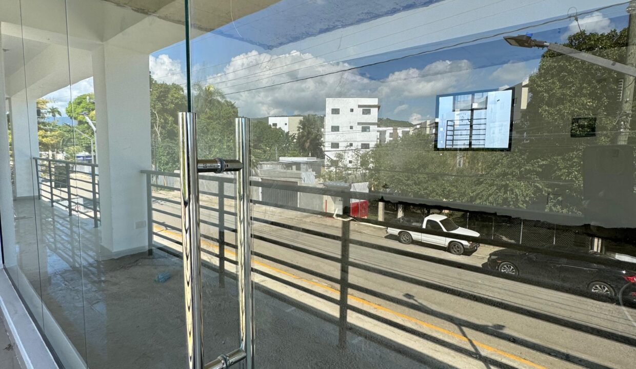 WhatsApp Image 2025-01-09 at 3.23.36 PM (4)