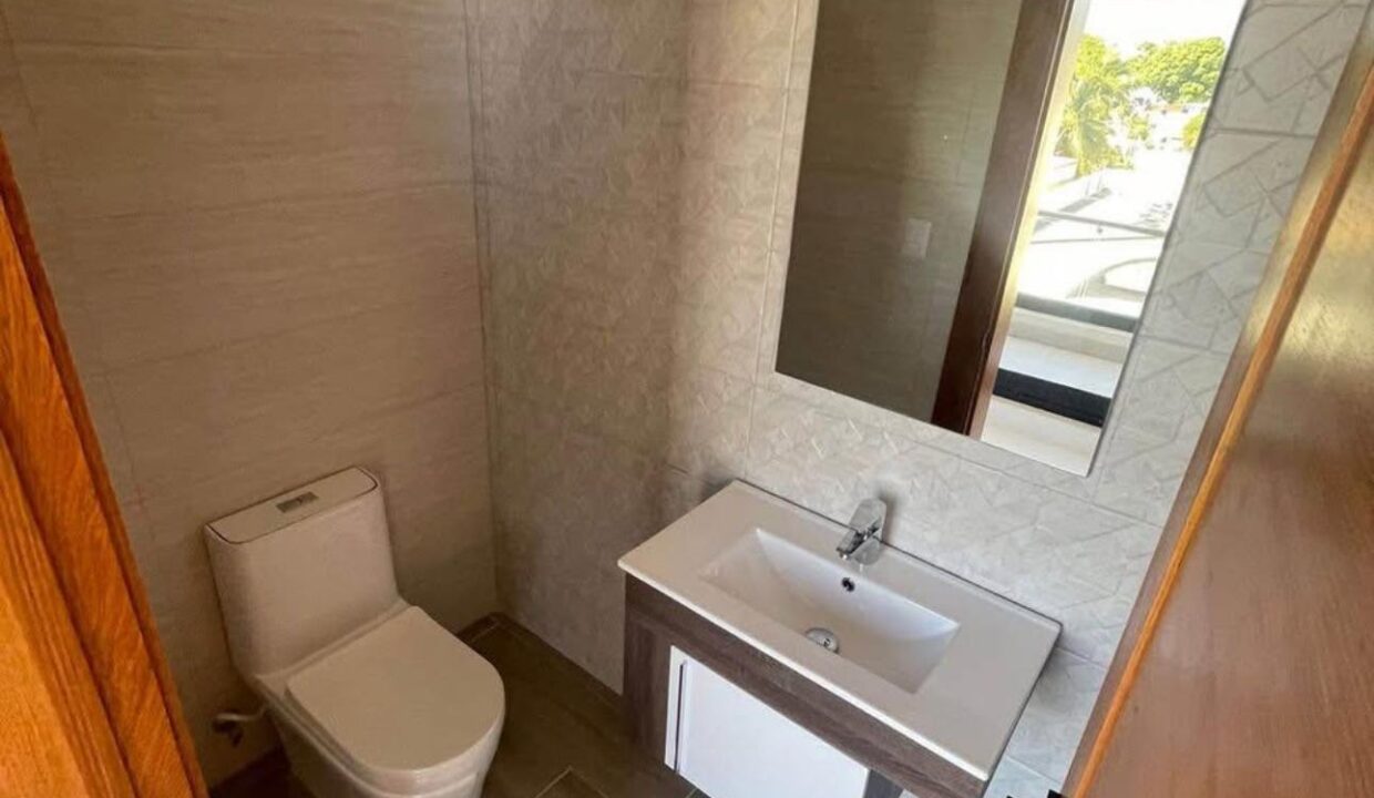 WhatsApp Image 2025-01-10 at 10.25.27 AM (6)