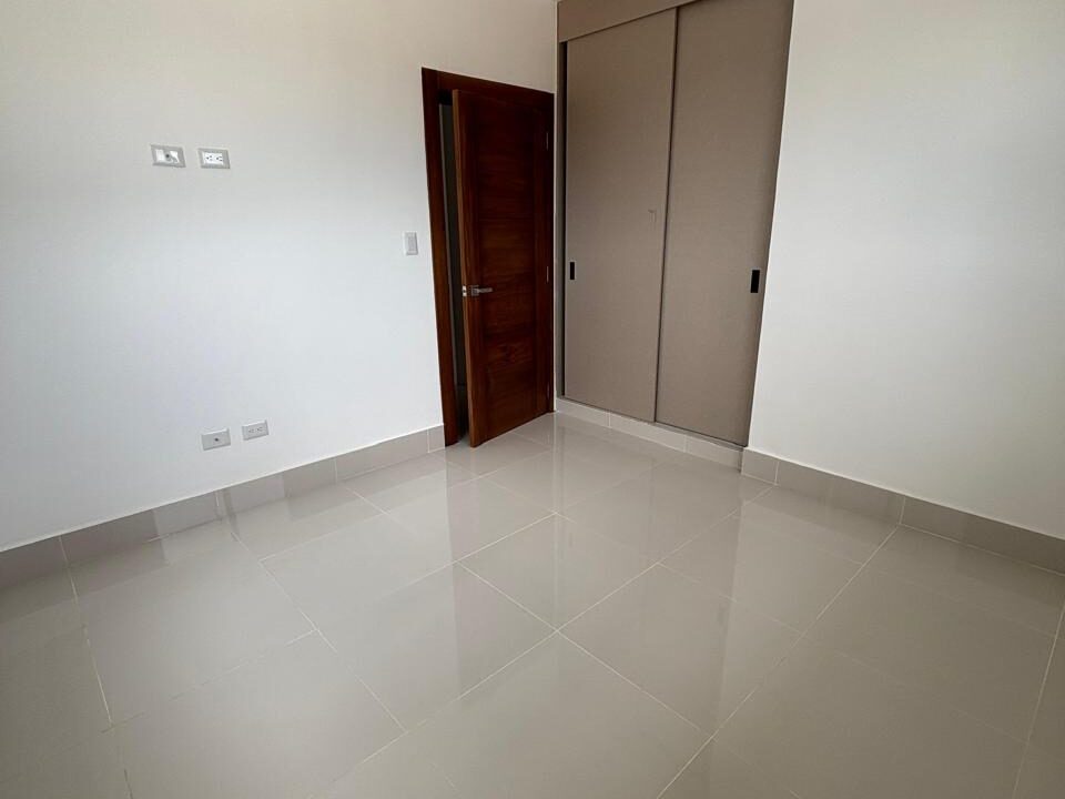 WhatsApp Image 2025-01-17 at 2.49.10 PM (1)