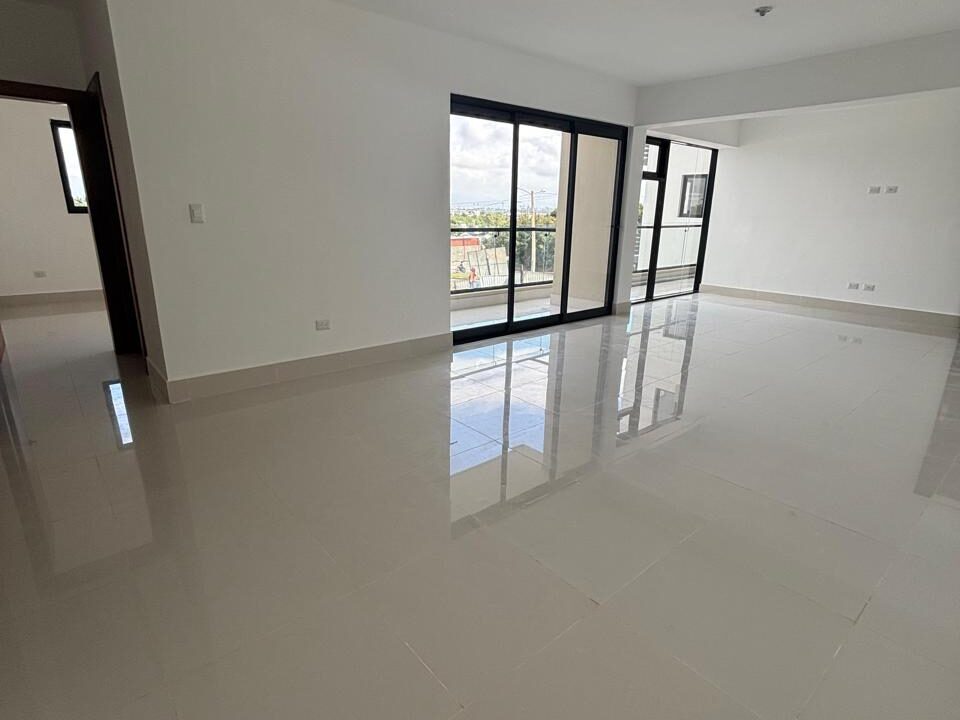 WhatsApp Image 2025-01-17 at 2.49.12 PM