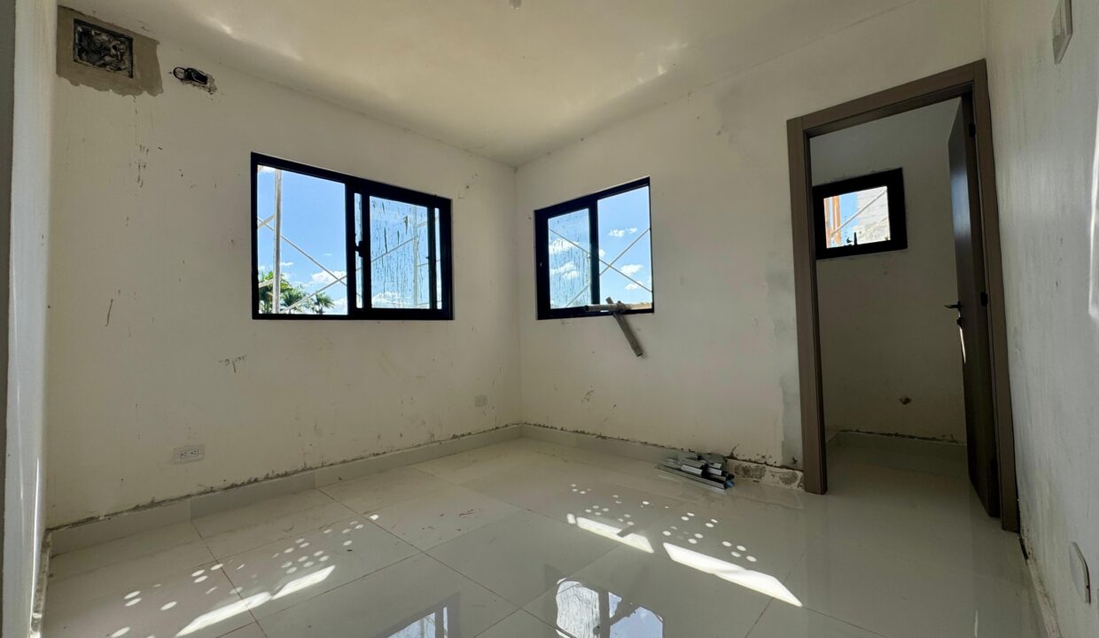 WhatsApp Image 2025-01-19 at 2.24.38 PM (2)