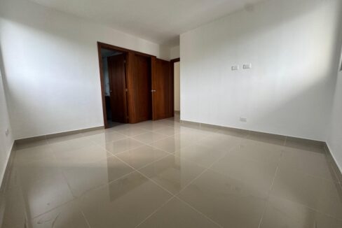 WhatsApp Image 2025-01-22 at 4.57.11 PM (4)