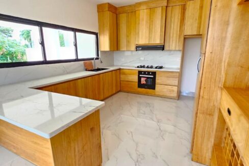 WhatsApp Image 2025-01-29 at 9.35.17 AM (4)