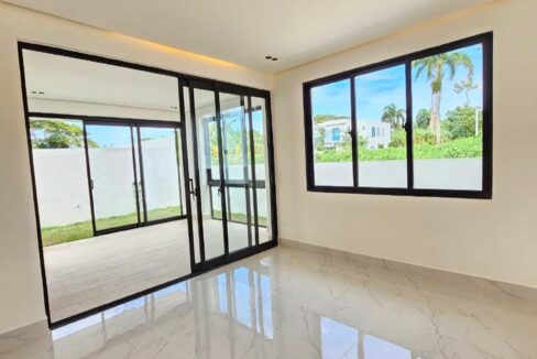 WhatsApp Image 2025-01-29 at 9.35.17 AM (6)