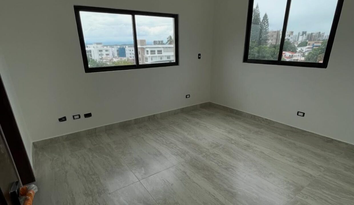 WhatsApp Image 2025-01-30 at 5.19.03 PM (2)