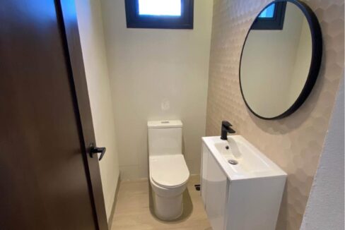 WhatsApp Image 2025-02-02 at 9.33.52 AM (1)