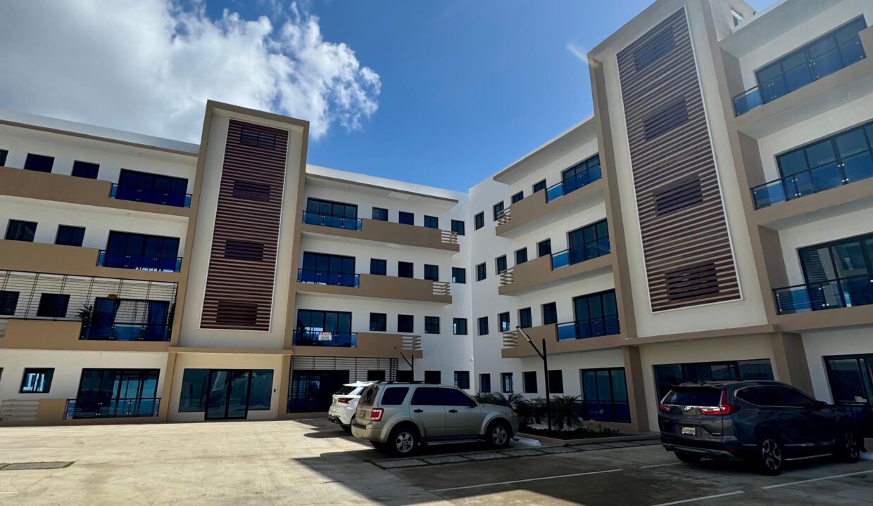 WhatsApp Image 2025-02-02 at 9.39.32 AM