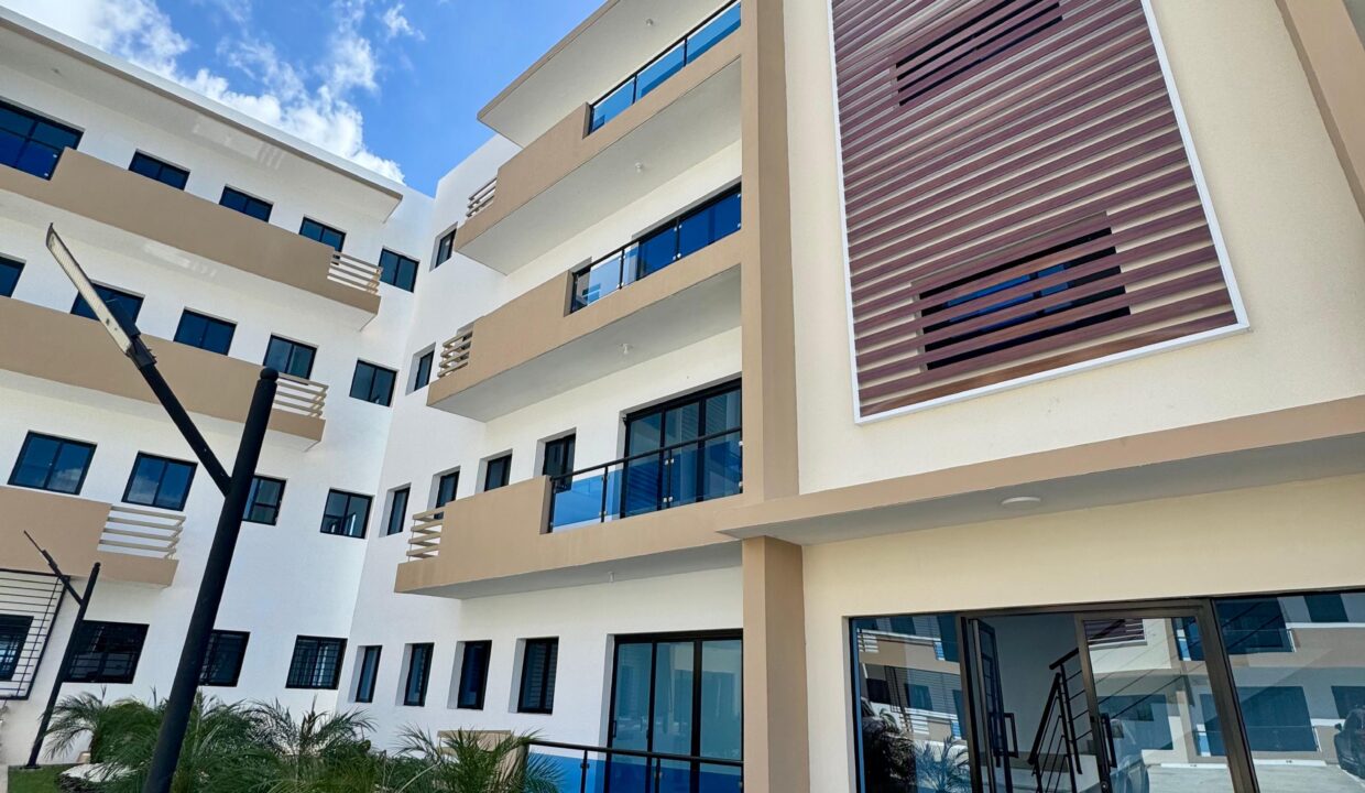 WhatsApp Image 2025-02-02 at 9.39.34 AM