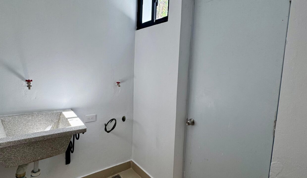 WhatsApp Image 2025-02-02 at 9.39.34 AM (2)