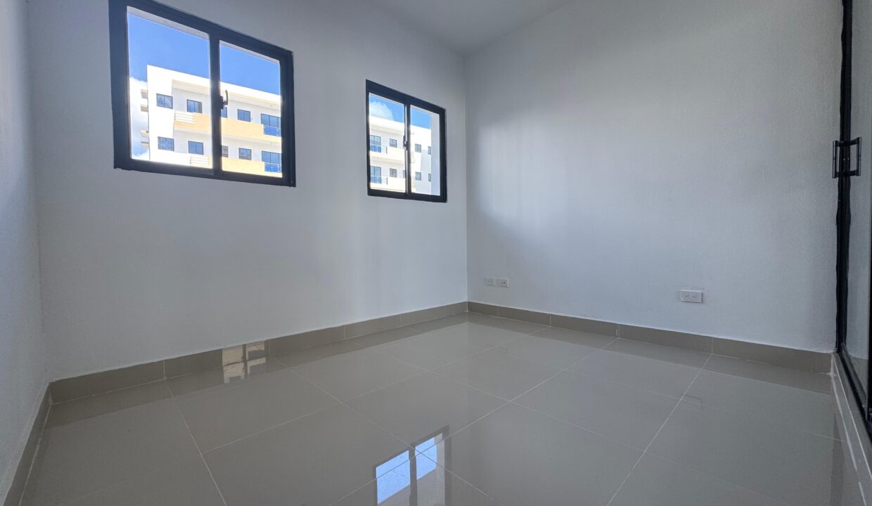 WhatsApp Image 2025-02-02 at 9.39.36 AM