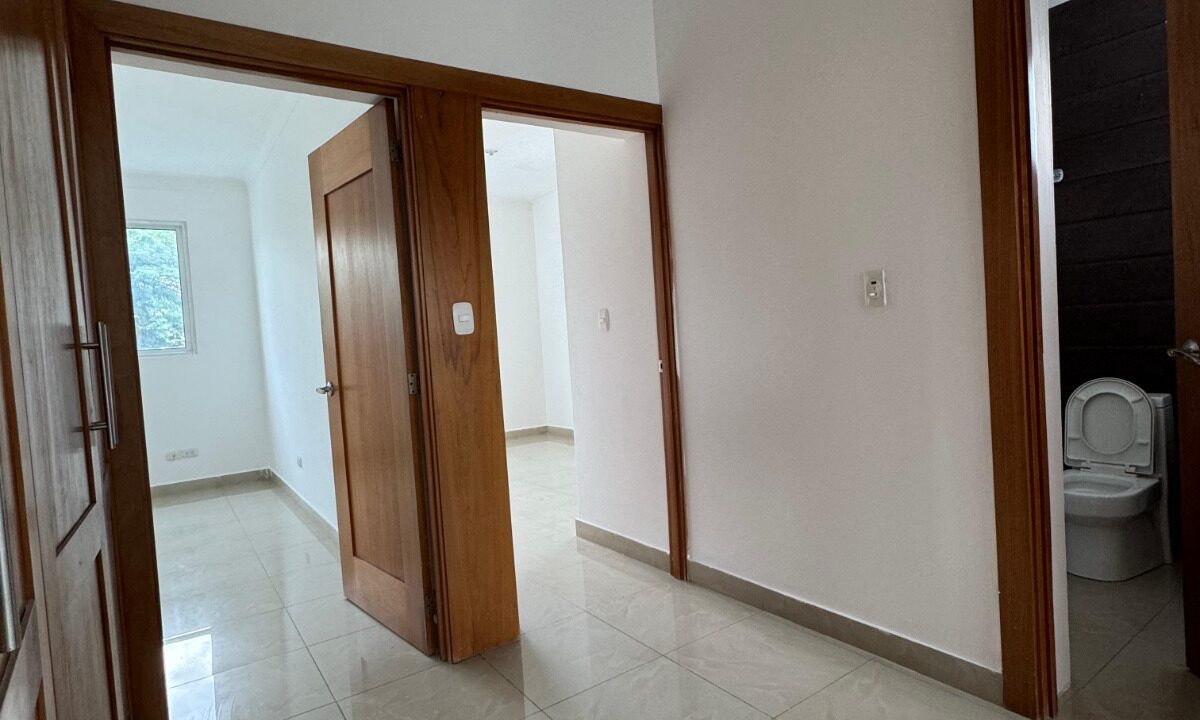 WhatsApp Image 2025-02-04 at 14.34.14