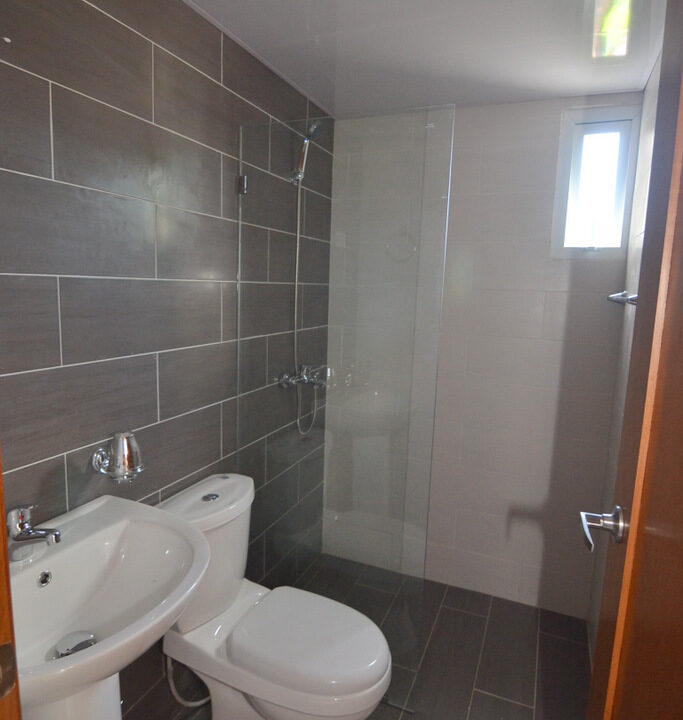 WhatsApp Image 2025-02-04 at 14.38.10