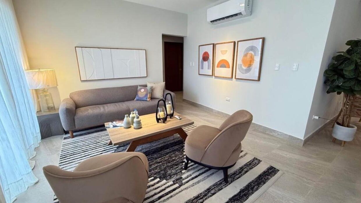 WhatsApp Image 2025-02-04 at 4.13.33 PM (4)