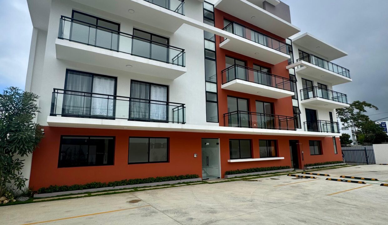 WhatsApp Image 2025-02-04 at 4.15.23 PM (1)