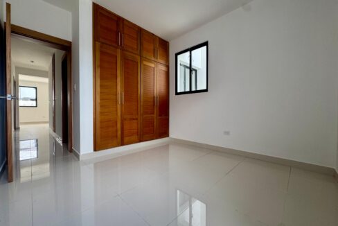 WhatsApp Image 2025-02-04 at 4.15.24 PM (1)